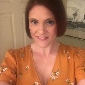 Meet your Posher, Brooke